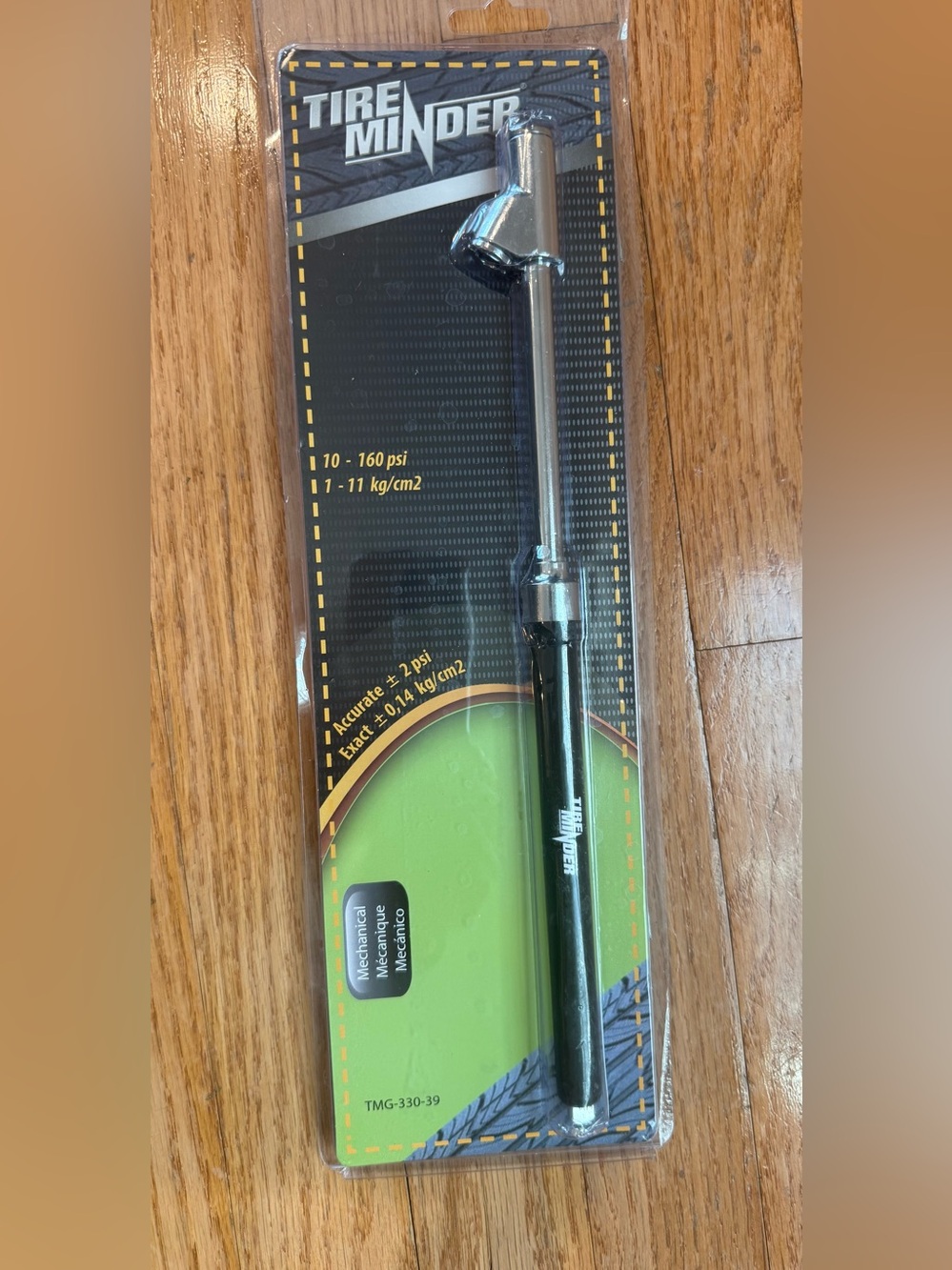 New in packaging TireMinder Mechanical Tire Pressure Gauge TMG-330-39 Portable